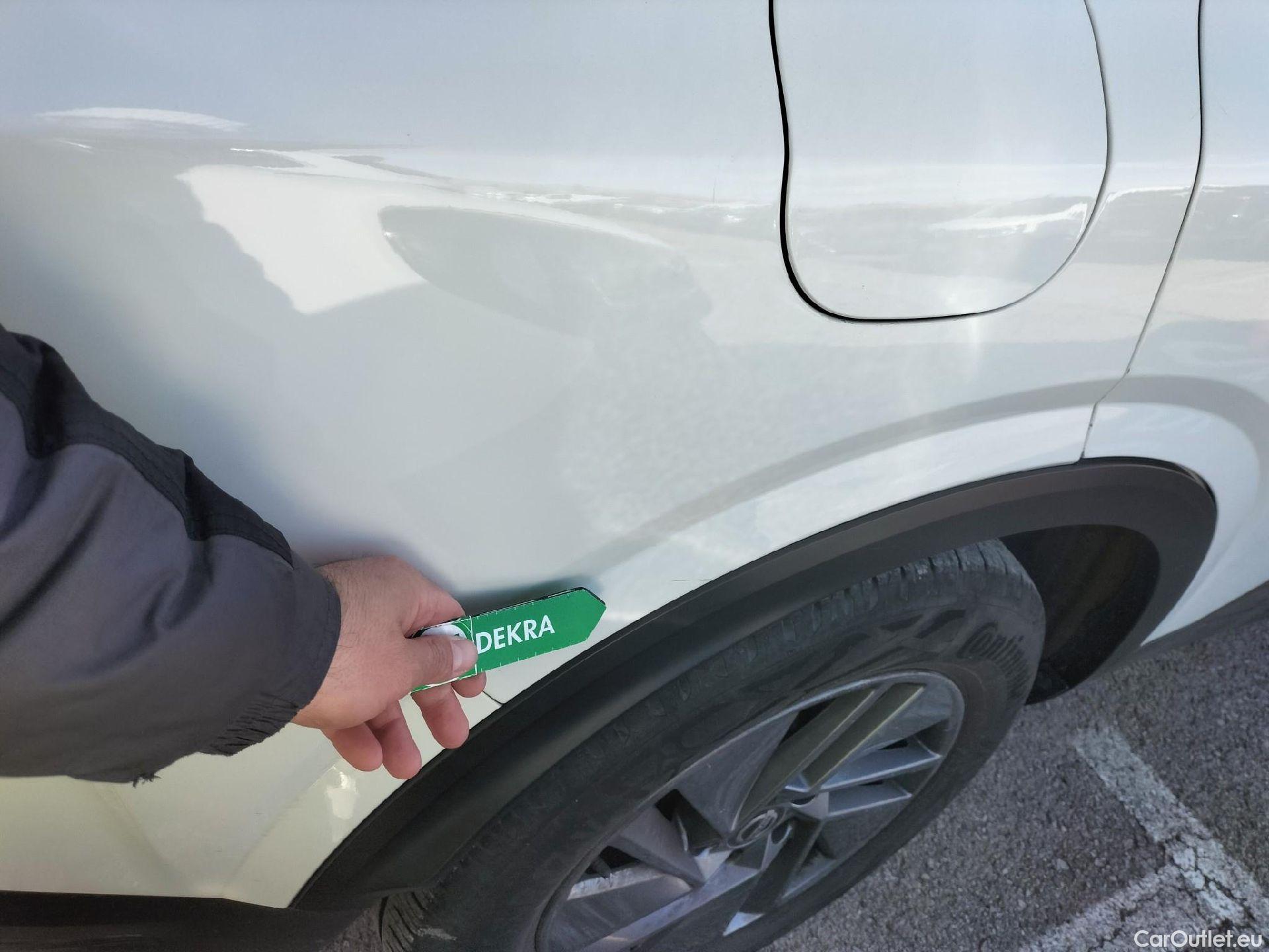  Nissan  Qashqai NISSAN  / 2021 / 5P / todoterreno DIG-T 103kW (140CV) mHEV 4x2 Acenta #49