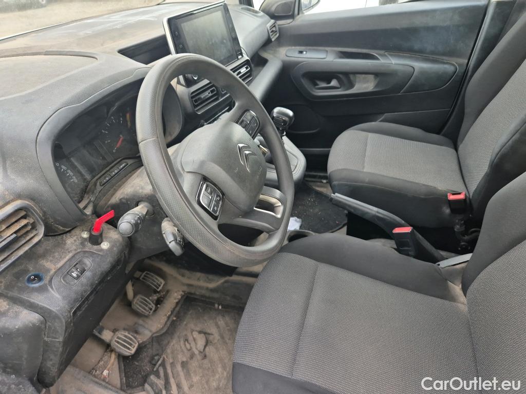  Citroen  Berlingo CITROEN  / 2018 / 3P / furgón derivado de turismo Talla M BlueHDi 100 CONTROL #49