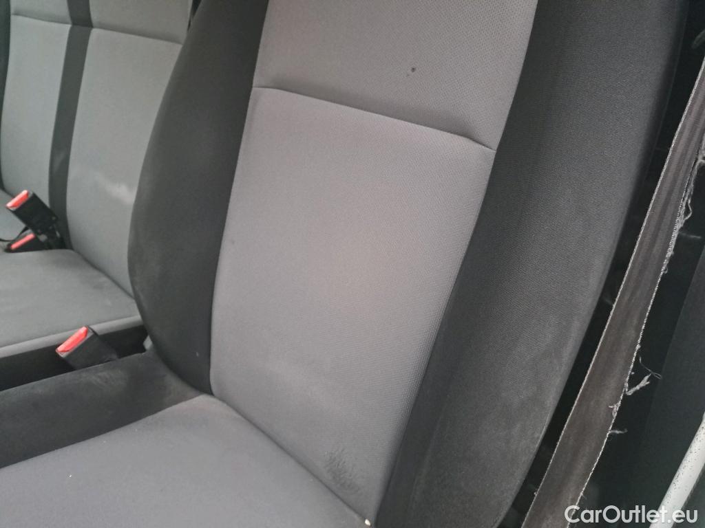  Citroen  Jumpy CITROEN  VU 4P 3G FURGÓN Talla M BlueHDi 85KW (115CV) 6v Confort #46