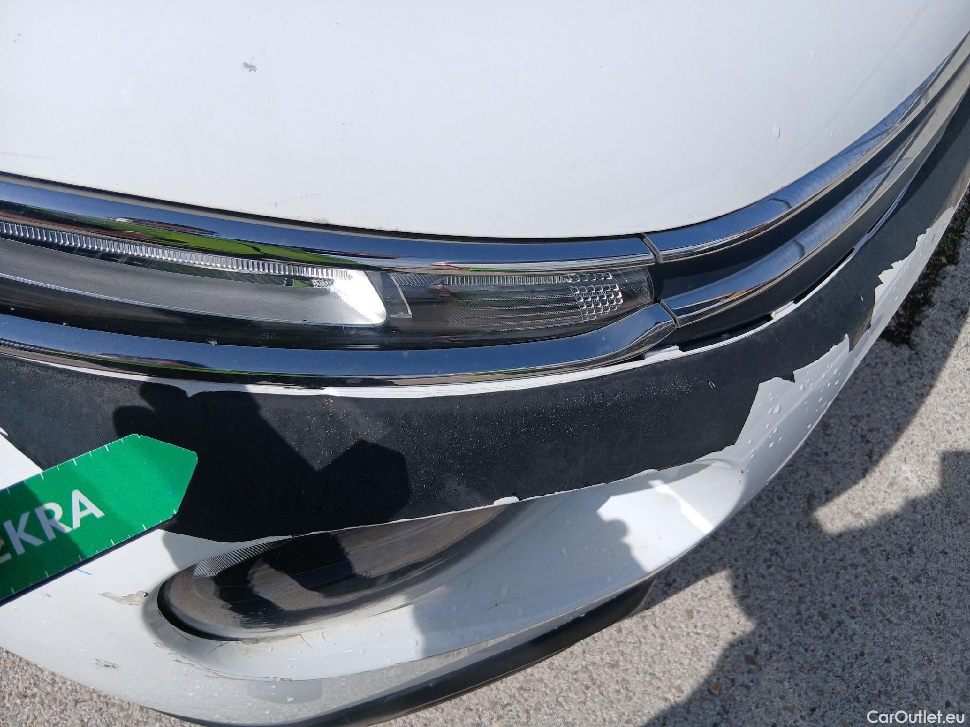  Citroen  C3 CITROEN  / 2016 / 5P / berlina comercial BlueHDi 73KW (100CV) S&S Comercial #6