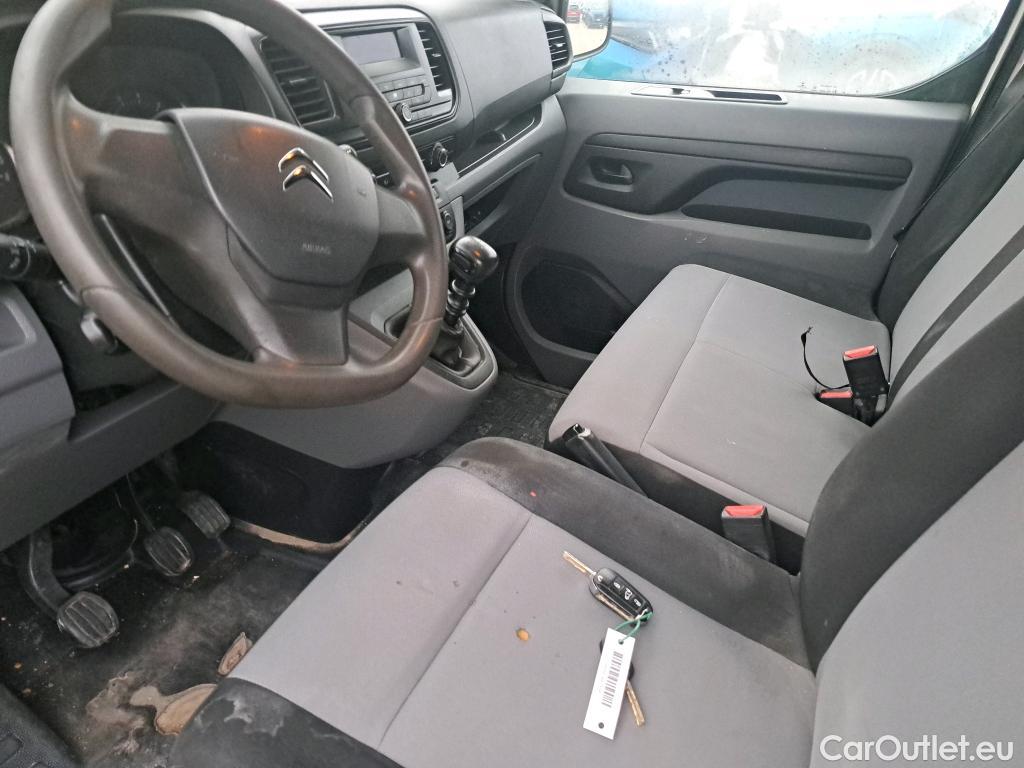  Citroen  Jumpy CITROEN  VU 4P 3G FURGÓN Talla M BlueHDi 85KW (115CV) 6v Confort #51