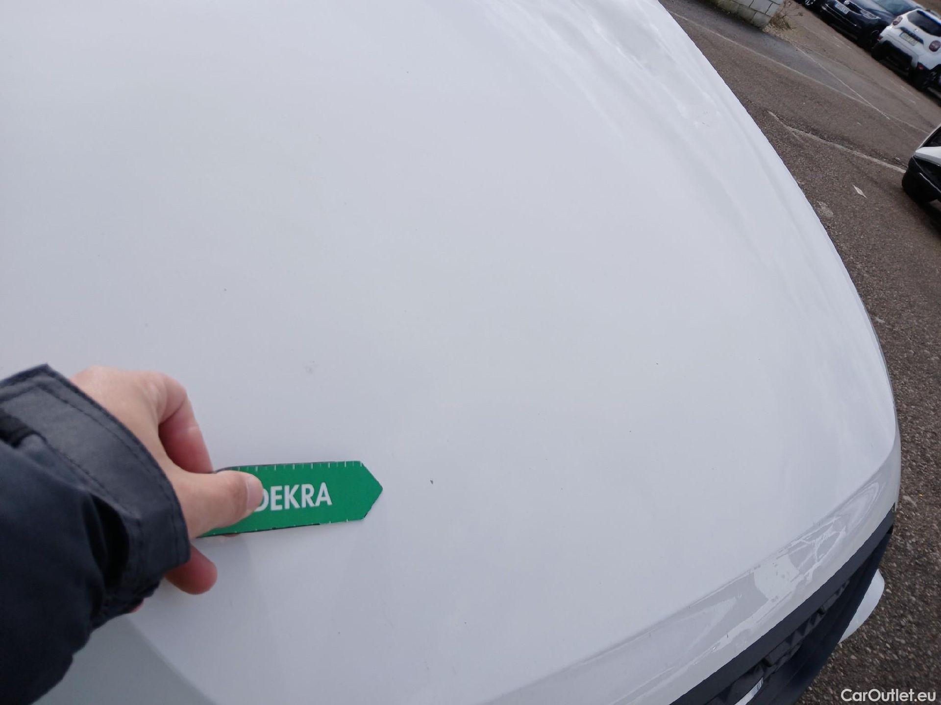  Seat  Arona SEAT  / 2021 / 5P / todoterreno 1.0 TSI 70kW (95CV) Reference XM #13