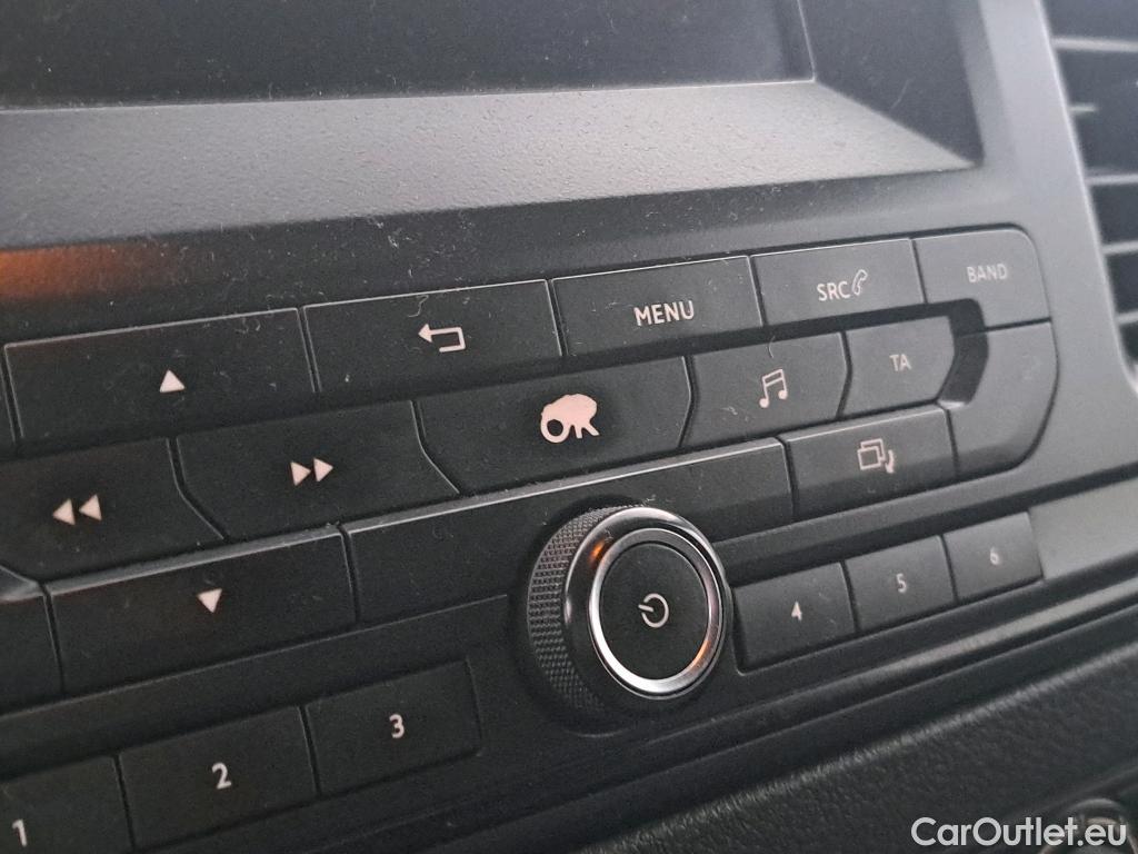  Citroen  Jumpy CITROEN  VU 4P 3G FURGÓN Talla M BlueHDi 85KW (115CV) 6v Confort #78