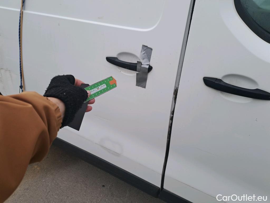  Citroen  Jumpy CITROEN  VU 4P 3G FURGÓN Talla M BlueHDi 85KW (115CV) 6v Confort #18