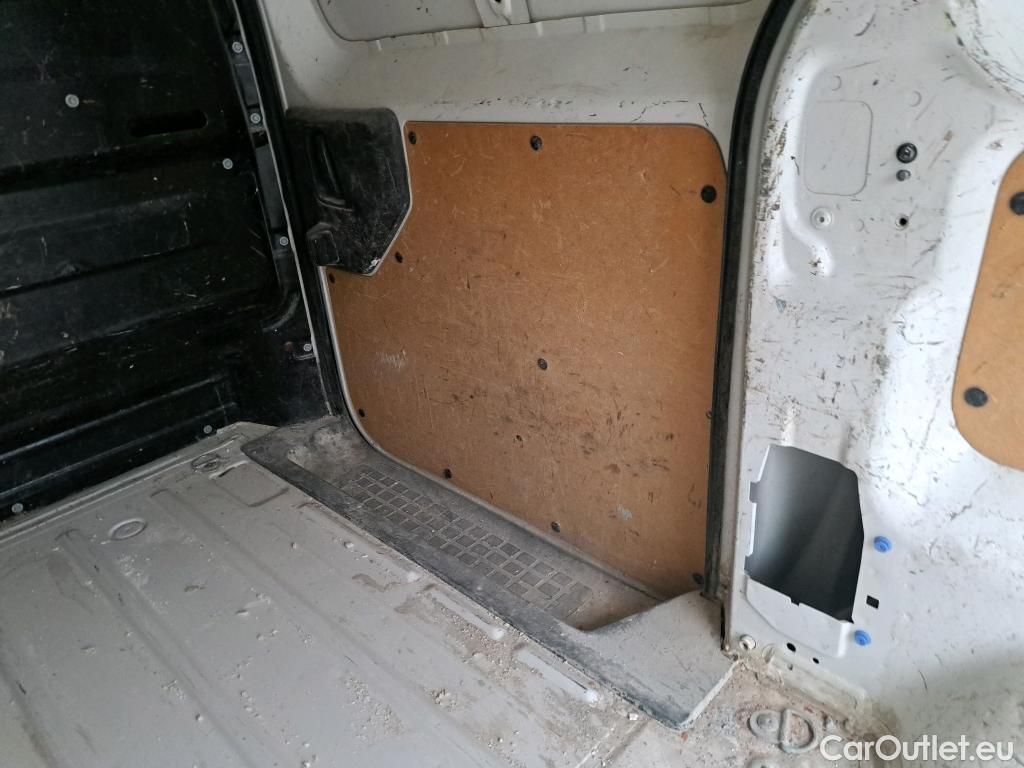  Citroen  Jumpy CITROEN  VU 4P 3G FURGÓN Talla M BlueHDi 85KW (115CV) 6v Confort #61