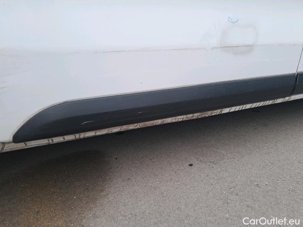  Citroen  Jumpy CITROEN  VU 4P 3G FURGÓN Talla M BlueHDi 85KW (115CV) 6v Confort #73