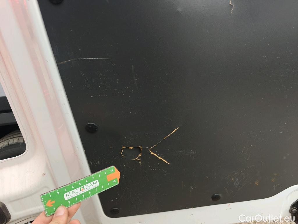  Citroen  Jumpy CITROEN  / 2016 / 4P / furgón Talla XL BlueHDi 120 S&S 6v Control #25