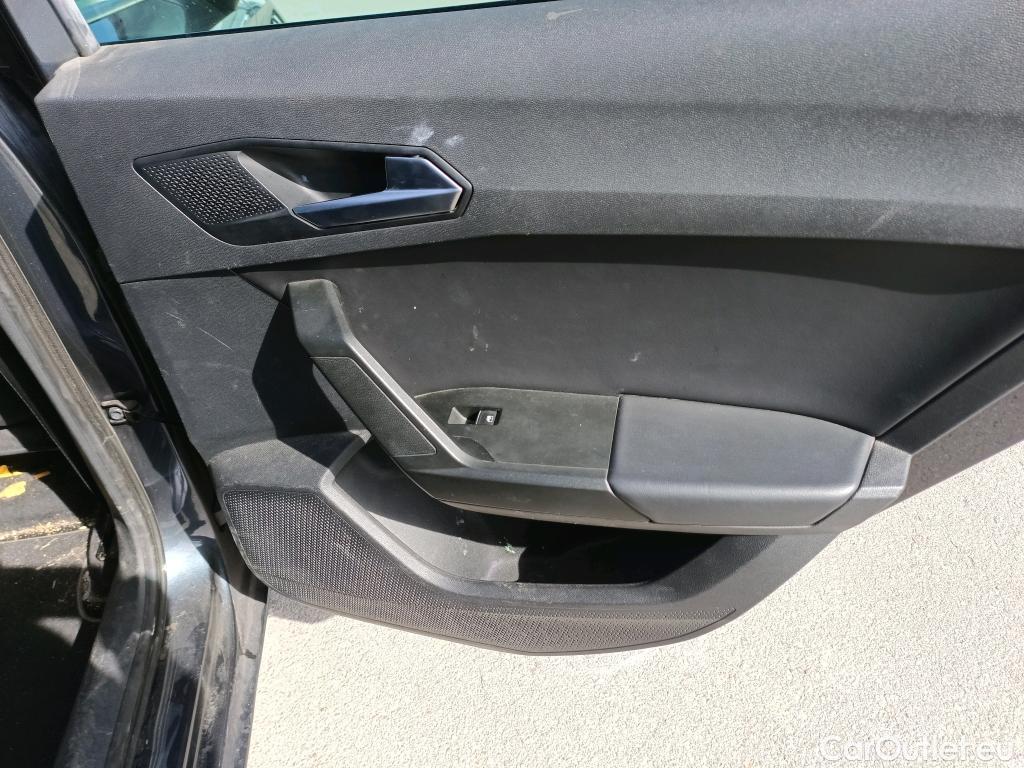  Land Rover  Discovery SEAT Nuevo León / 2020 / 5P / berlina con portón 1.5 eTSI 110kW DSG-7 S&S FR Go XL(SP) #18