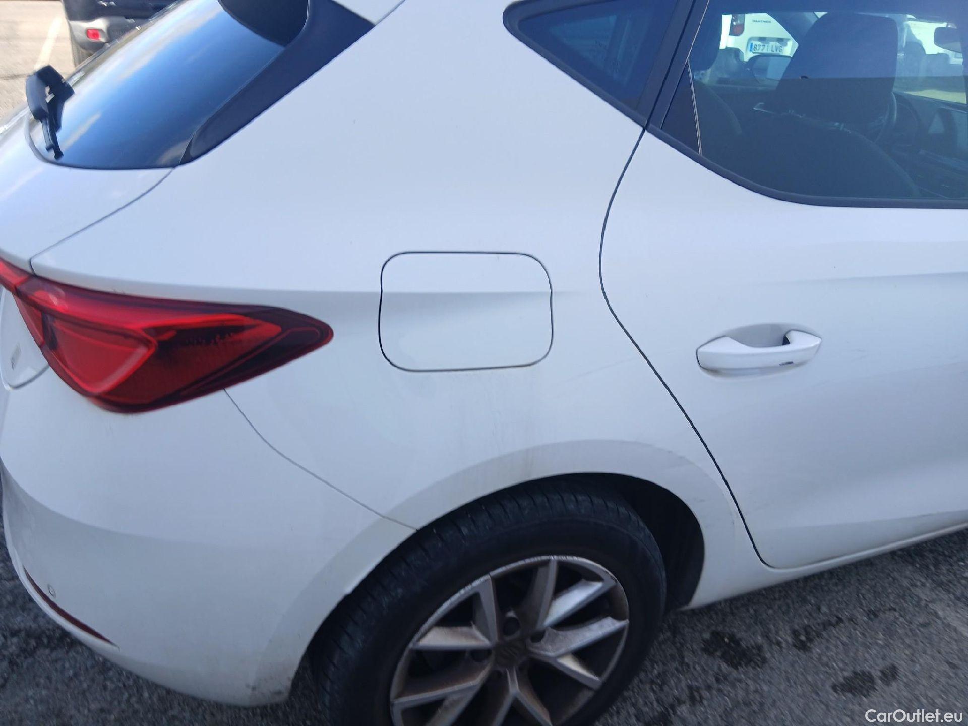  Land Rover  Discovery SEAT Nuevo León / 2020 / 5P / berlina con portón 2.0 TDI 85kW S&S Style Go (AC3) #11