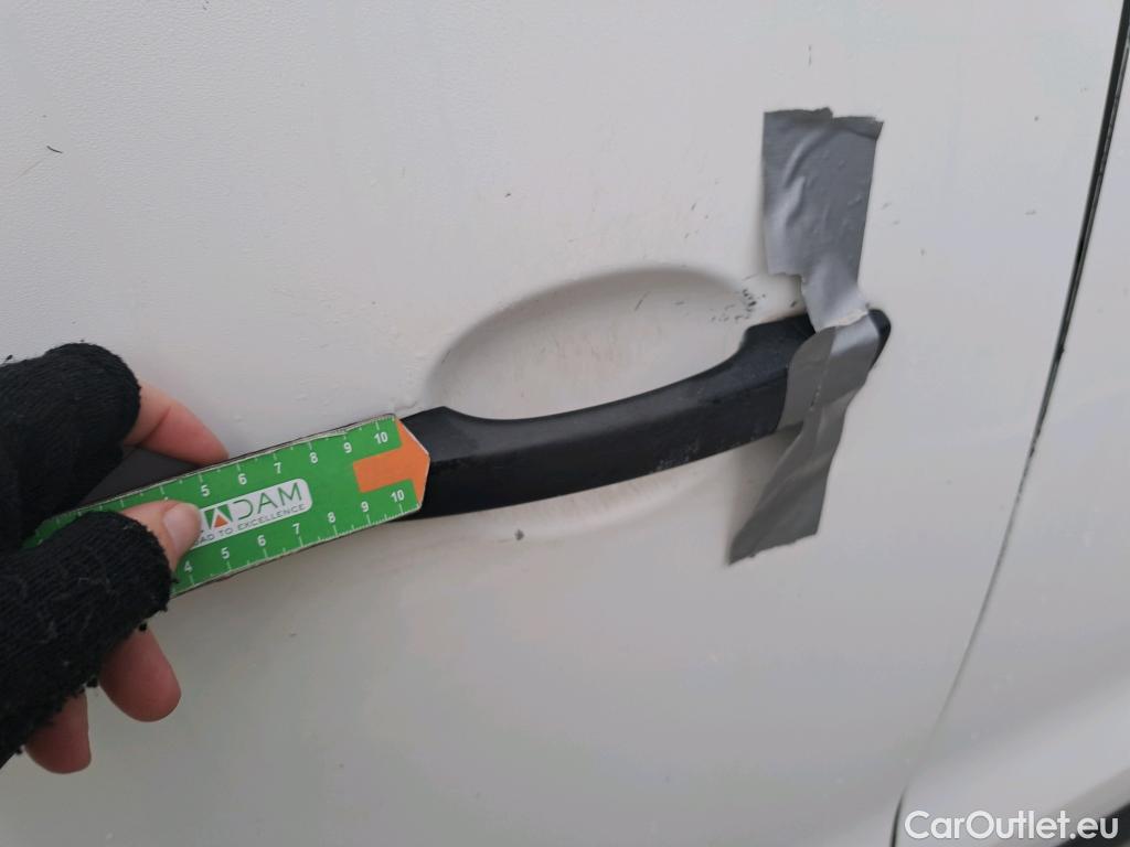  Citroen  Jumpy CITROEN  VU 4P 3G FURGÓN Talla M BlueHDi 85KW (115CV) 6v Confort #56