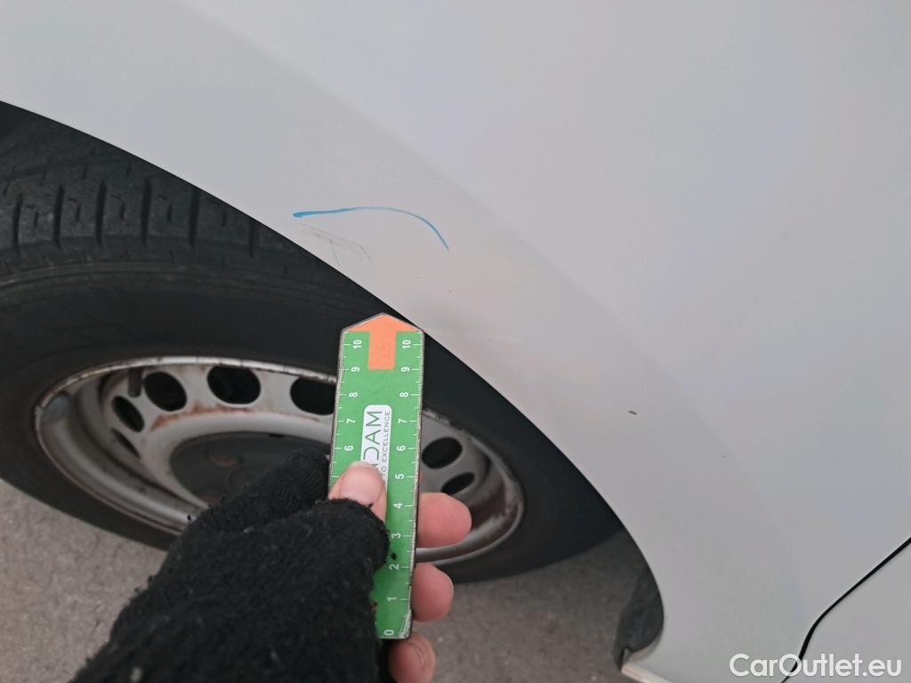  Citroen  Jumpy CITROEN  VU 4P 3G FURGÓN Talla M BlueHDi 85KW (115CV) 6v Confort #80