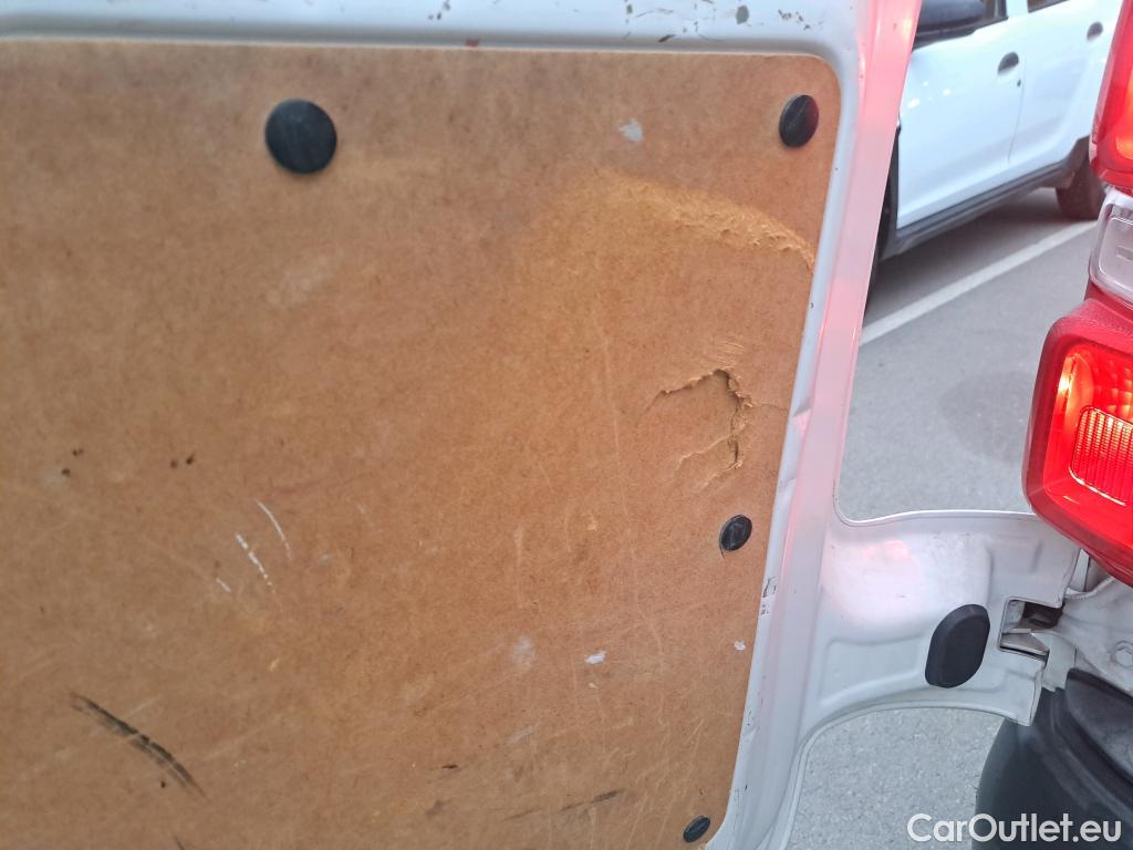  Citroen  Jumpy CITROEN  VU 4P 3G FURGÓN Talla M BlueHDi 85KW (115CV) 6v Confort #58