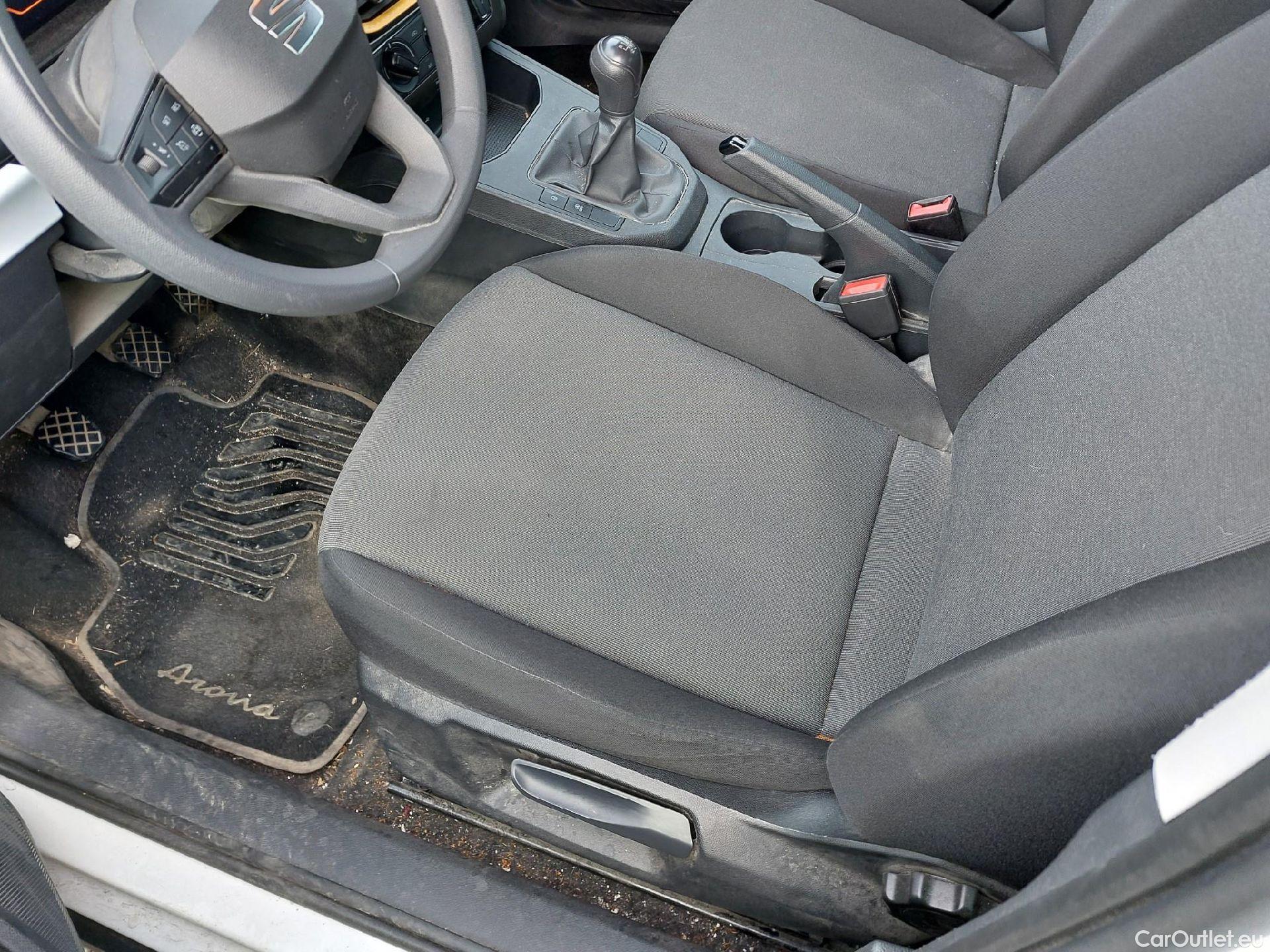  Seat  Arona SEAT  / 2021 / 5P / todoterreno 1.0 TSI 70kW (95CV) Reference XM #1