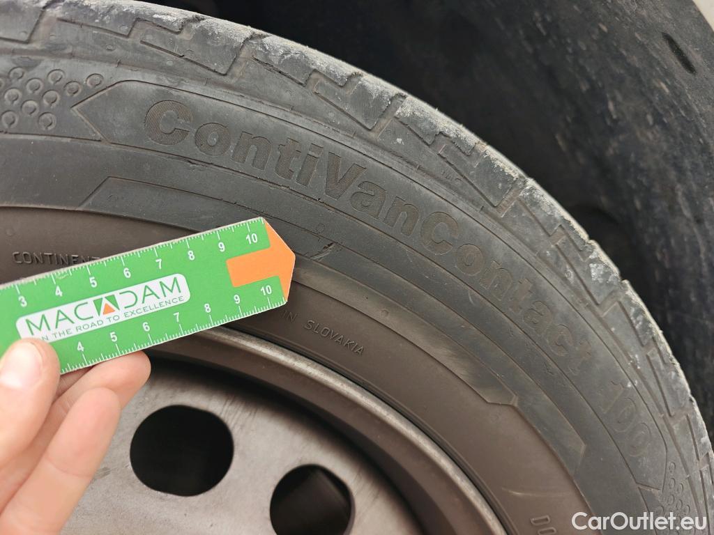  Citroen  Jumpy CITROEN  / 2016 / 4P / furgón Talla XL BlueHDi 120 S&S 6v Control #45