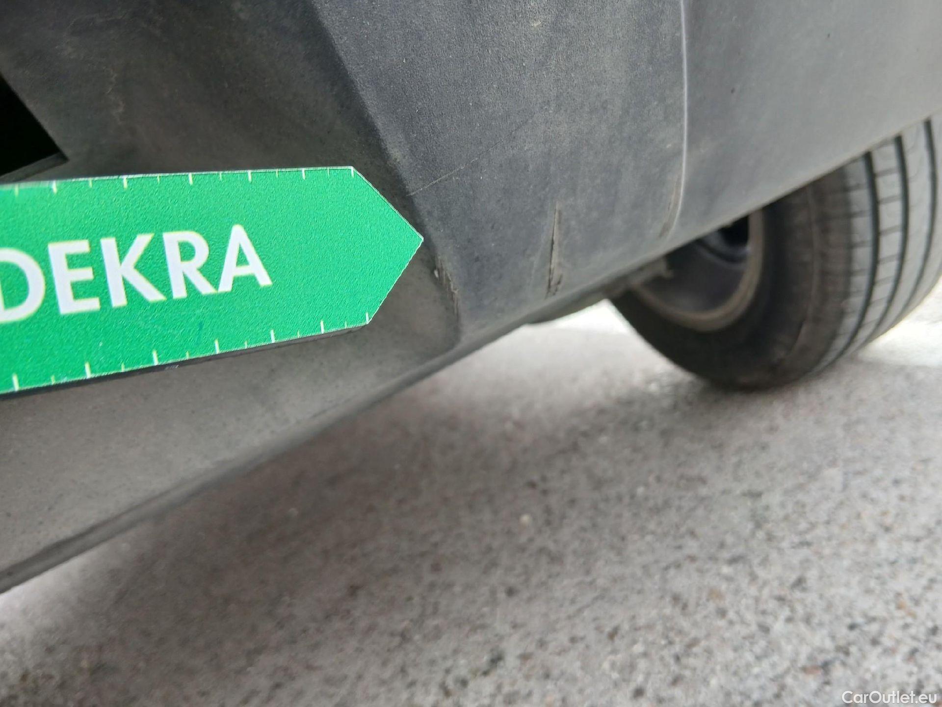  Seat  Arona SEAT  / 2017 / 5P / todoterreno 1.0 TSI 85kW (115Cv) Style Edition Eco (CX) #28