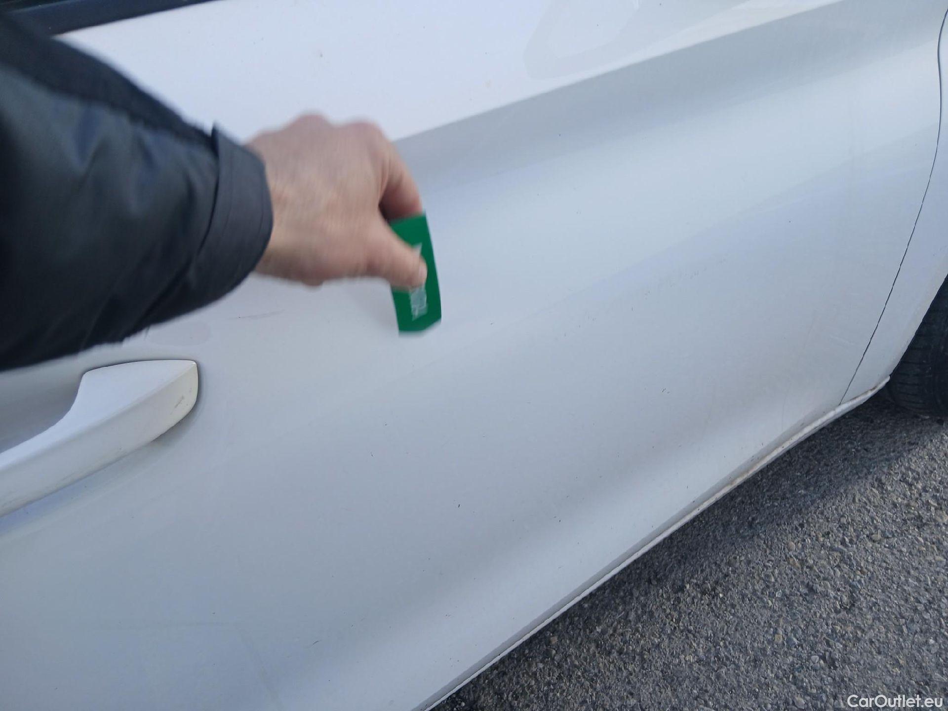  Land Rover  Discovery SEAT Nuevo León / 2020 / 5P / berlina con portón 2.0 TDI 85kW S&S Style Go (AC3) #21