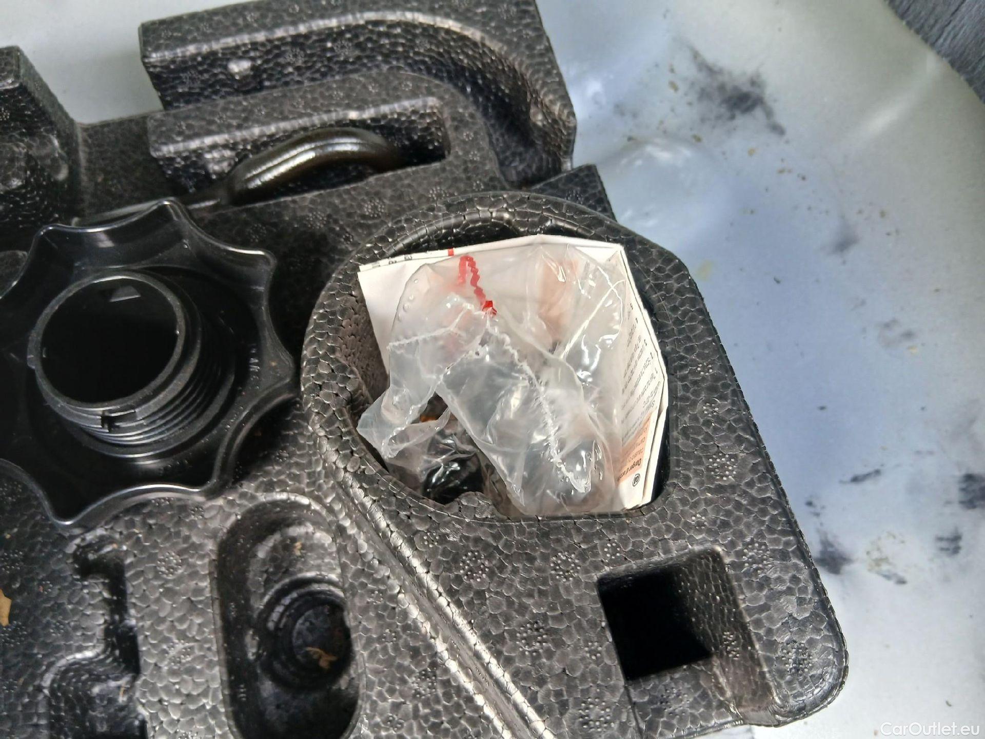  Seat  Arona SEAT  / 2017 / 5P / todoterreno 1.0 TSI 85kW (115Cv) Style Edition Eco (CX) #1