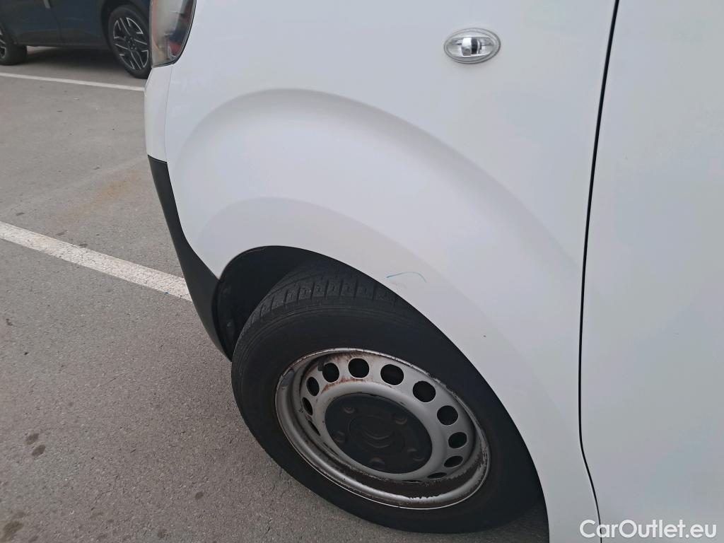  Citroen  Jumpy CITROEN  VU 4P 3G FURGÓN Talla M BlueHDi 85KW (115CV) 6v Confort #79