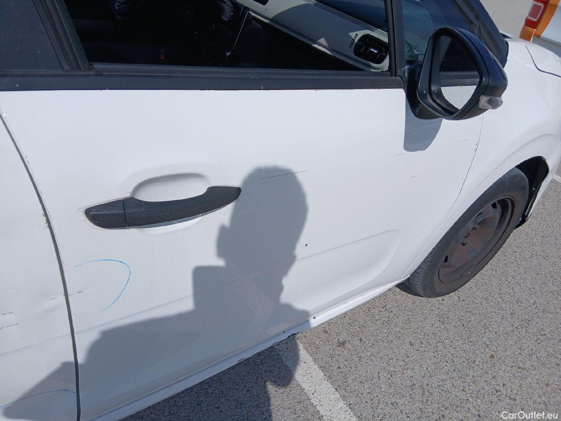  Citroen  C3 CITROEN  / 2016 / 5P / berlina comercial BlueHDi 73KW (100CV) S&S Comercial #28