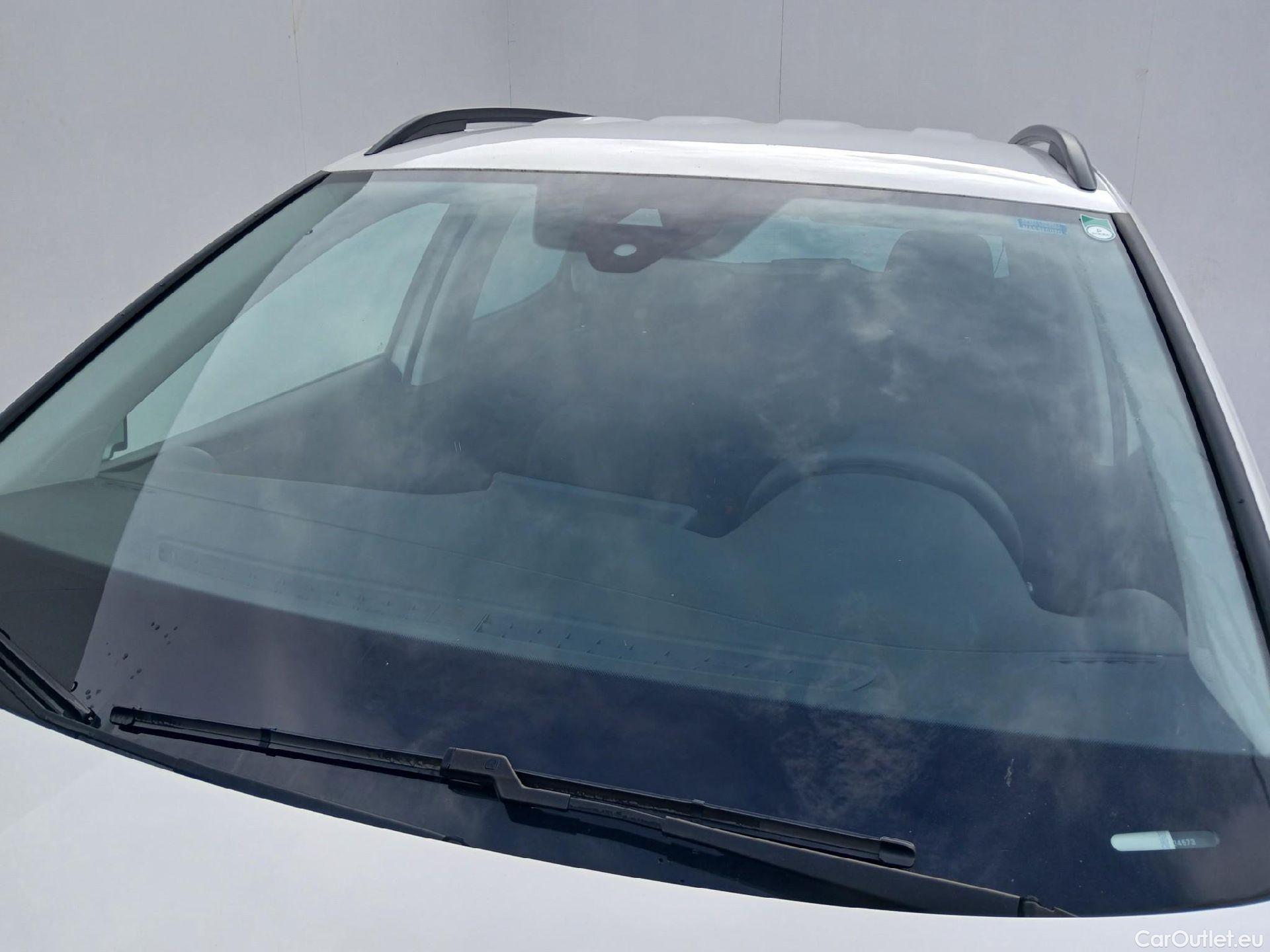  Seat  Arona SEAT  / 2021 / 5P / todoterreno 1.0 TSI 70kW (95CV) Reference XM #12