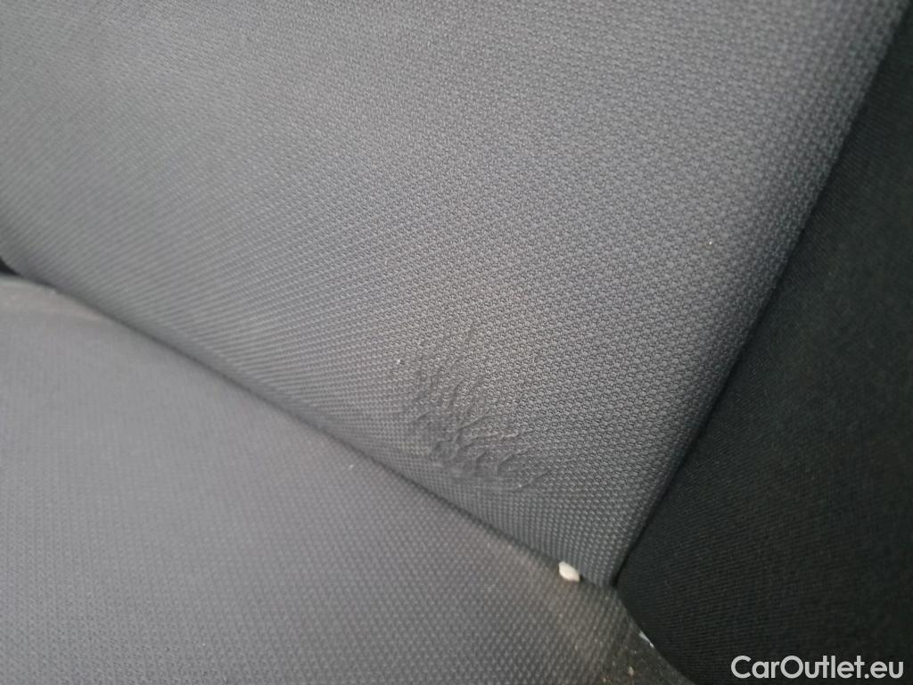  Citroen  Jumpy CITROEN  VU 4P 3G FURGÓN Talla M BlueHDi 85KW (115CV) 6v Confort #48