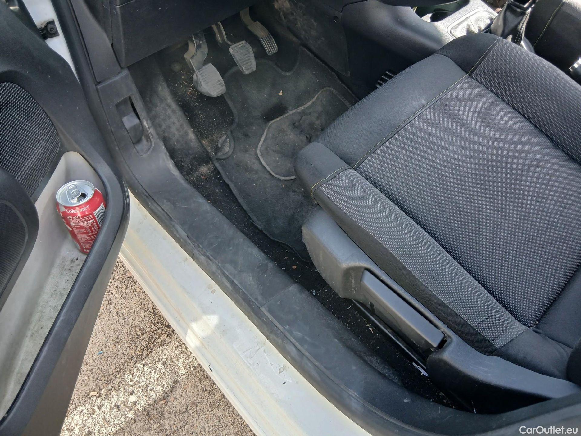  Citroen  C3 CITROEN  / 2016 / 5P / berlina comercial BlueHDi 73KW (100CV) S&S Comercial #1