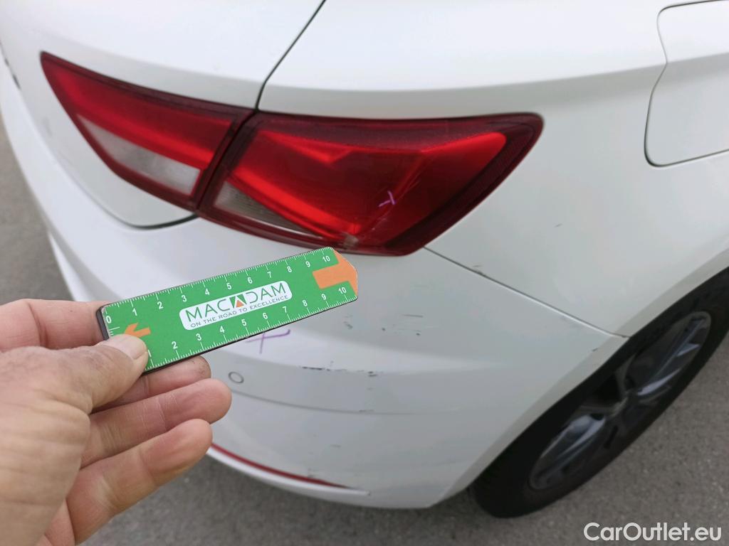  Seat  Leon SEAT León / 2016 / 5P / berlina con portón 1.5 TSI 95kW (130CV) St&Sp Style Visio Edition #1