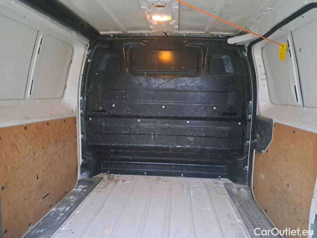  Citroen  Jumpy CITROEN  VU 4P 3G FURGÓN Talla M BlueHDi 85KW (115CV) 6v Confort #30