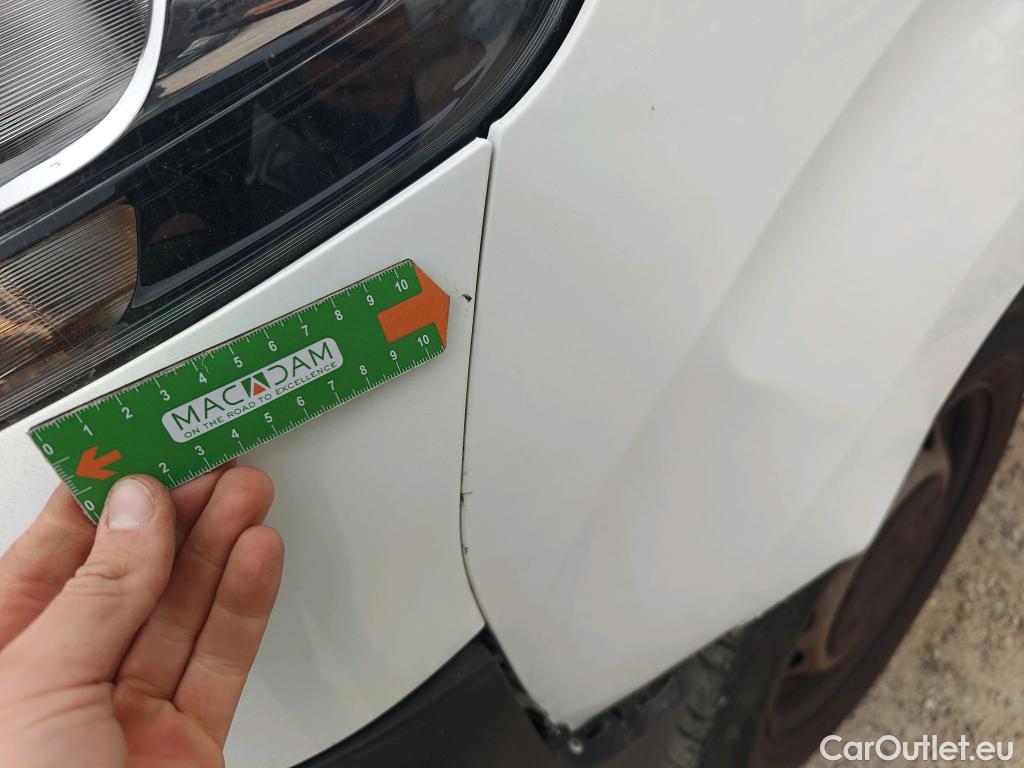  Citroen  Jumpy CITROEN  / 2016 / 4P / furgón Talla XL BlueHDi 120 S&S 6v Control #41