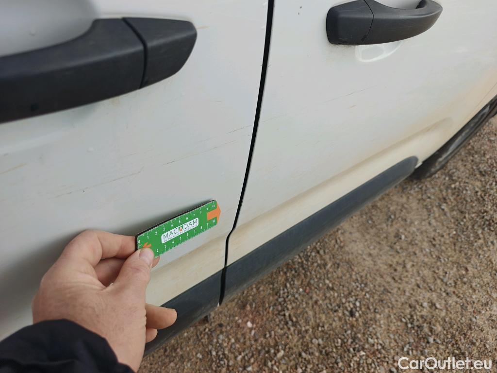  Opel  Combo OPEL  Life / 2018 / 4P / combi 1.5 TD 75kW Business Edition L1 N1 #23