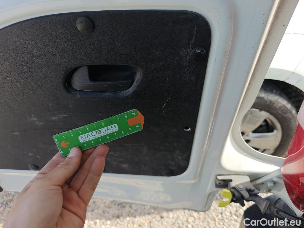  Opel  Combo OPEL  / 2018 / 3P / furgón derivado de turismo 1.6 TD 55kW (75CV) Express L H1 650kg #82