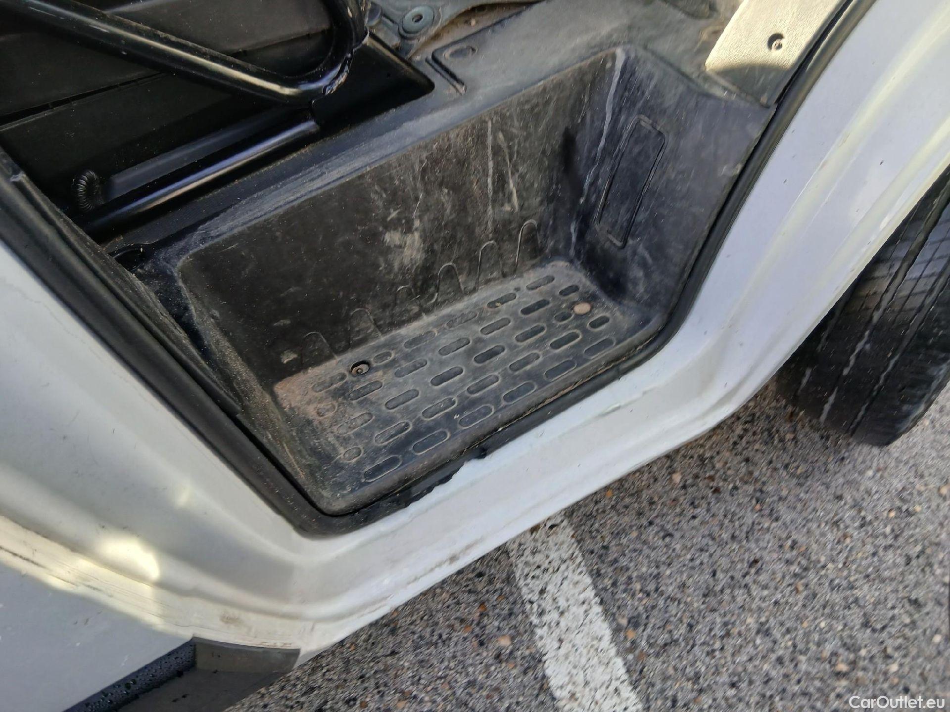  Peugeot  Boxer PEUGEOT  / 2014 / 4P / furgón 333 L2 H1 BHDI 103kW (140CV) S&S 6 V. M (AC) #7