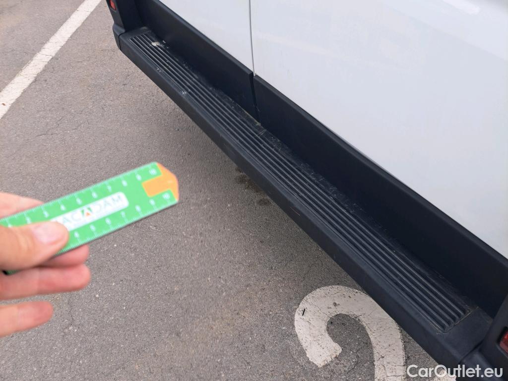  Peugeot  Boxer PEUGEOT  / 2014 / 4P / combi Combi 5/9 Pl 330 L1H1 BlueHDi 88KW (120) #52