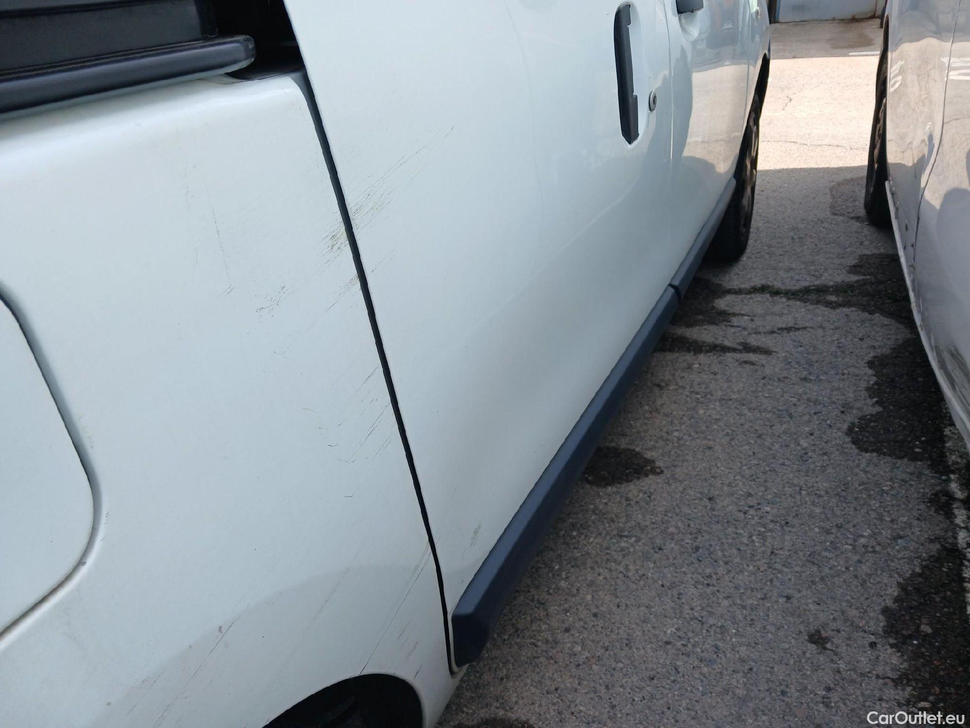  Dacia  Dokker DACIA  / 2013 / 4P / furgón derivado de turismo Van Essential 1.6 80kW (110CV) GLP #36