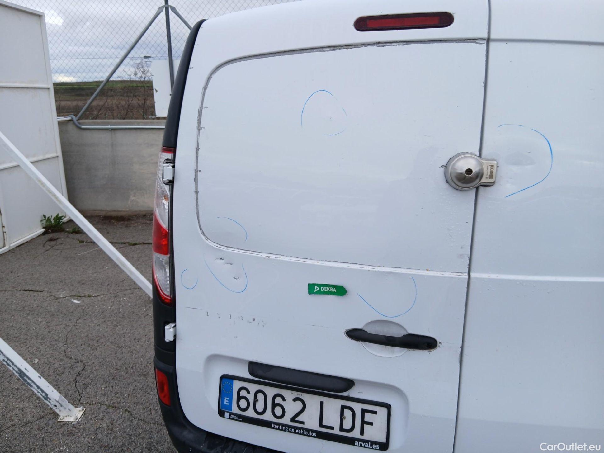  Renault  Kangoo RENAULT  Furgón/2013/3P/furgón derivado de turismo Profesional dCi 55 kW (75 CV) #24