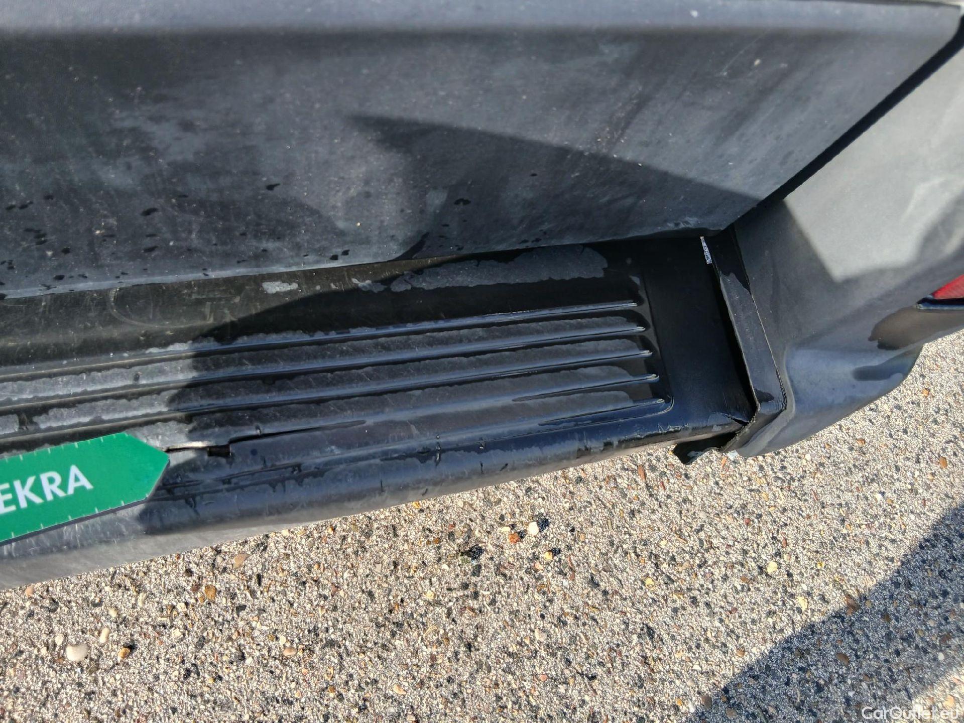  Peugeot  Boxer PEUGEOT  / 2014 / 4P / furgón 333 L2 H1 BHDI 103kW (140CV) S&S 6 V. M (AC) #21