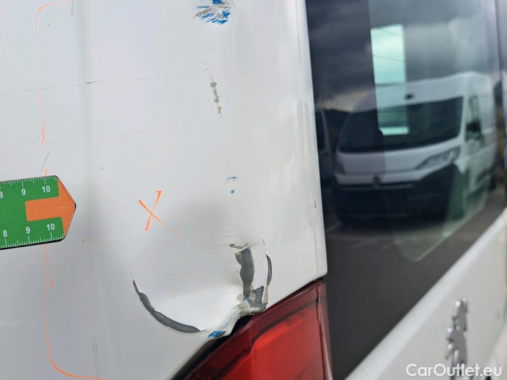  Peugeot  Boxer PEUGEOT  / 2014 / 4P / combi Combi 5/9 Pl 330 L1H1 BlueHDi 88KW (120) #11