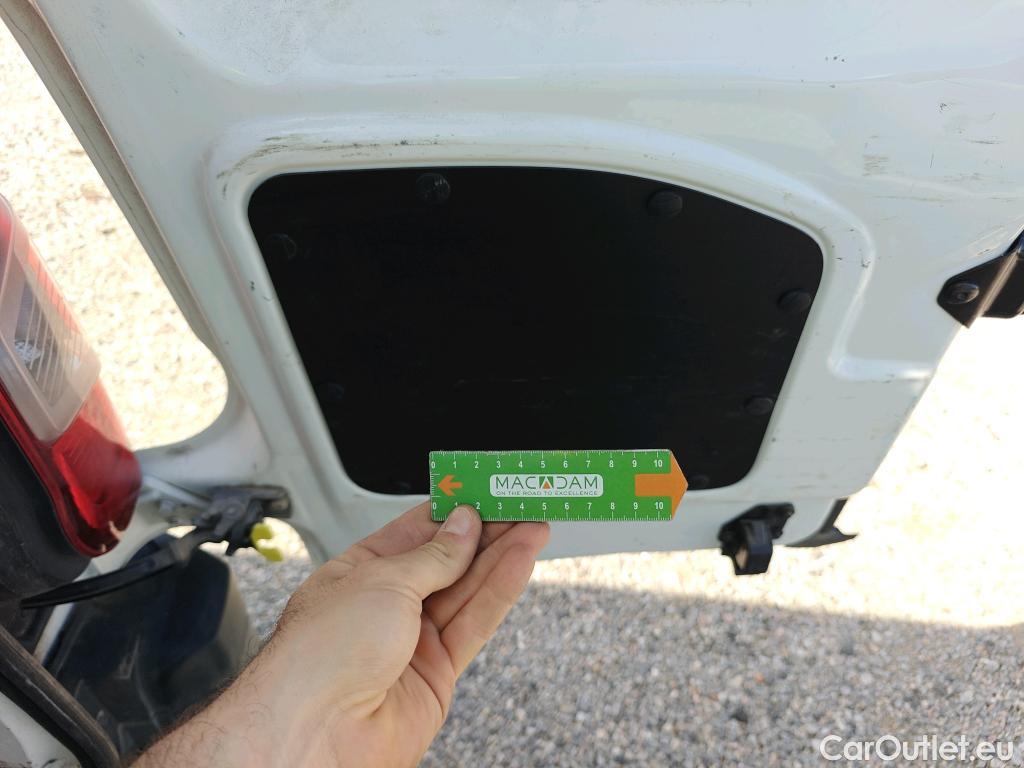  Opel  Combo OPEL  / 2018 / 3P / furgón derivado de turismo 1.6 TD 55kW (75CV) Express L H1 650kg #83