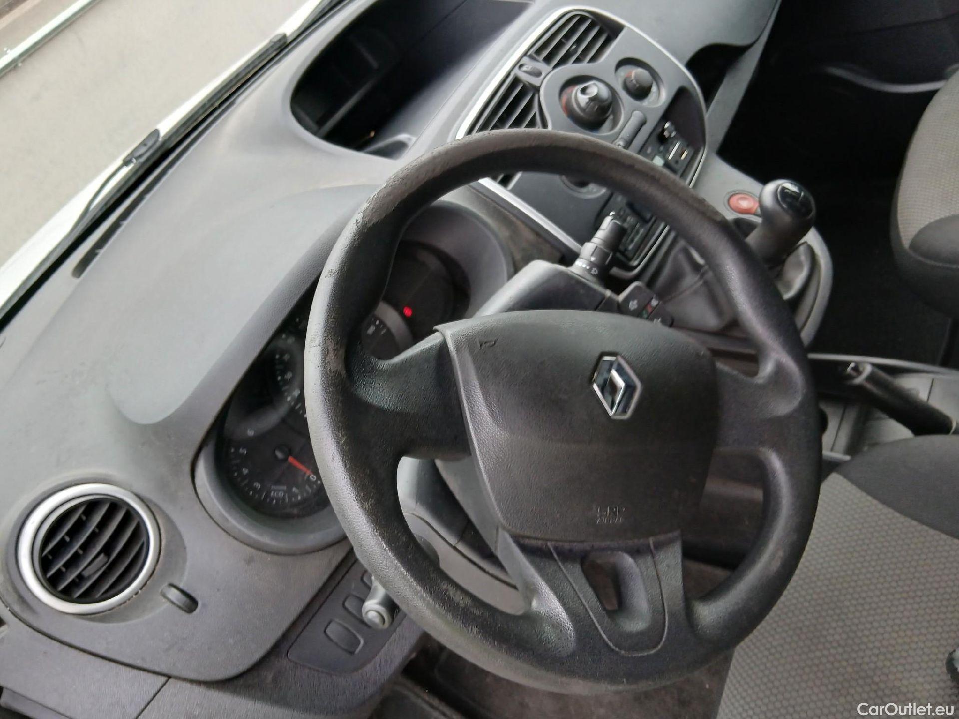  Renault  Kangoo RENAULT  Furgón/2013/3P/furgón derivado de turismo Profesional dCi 55 kW (75 CV) #15