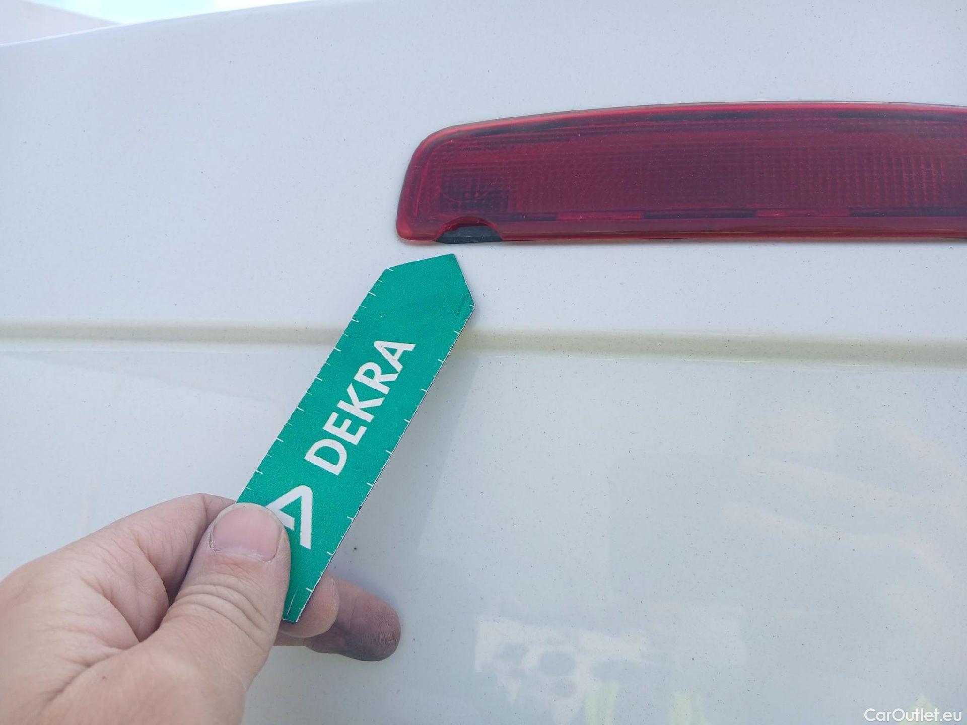  Dacia  Dokker DACIA  / 2013 / 4P / furgón derivado de turismo Van Essential 1.6 80kW (110CV) GLP #30