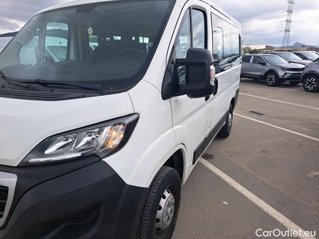  Peugeot  Boxer PEUGEOT  / 2014 / 4P / combi Combi 5/9 Pl 330 L1H1 BlueHDi 88KW (120) #36