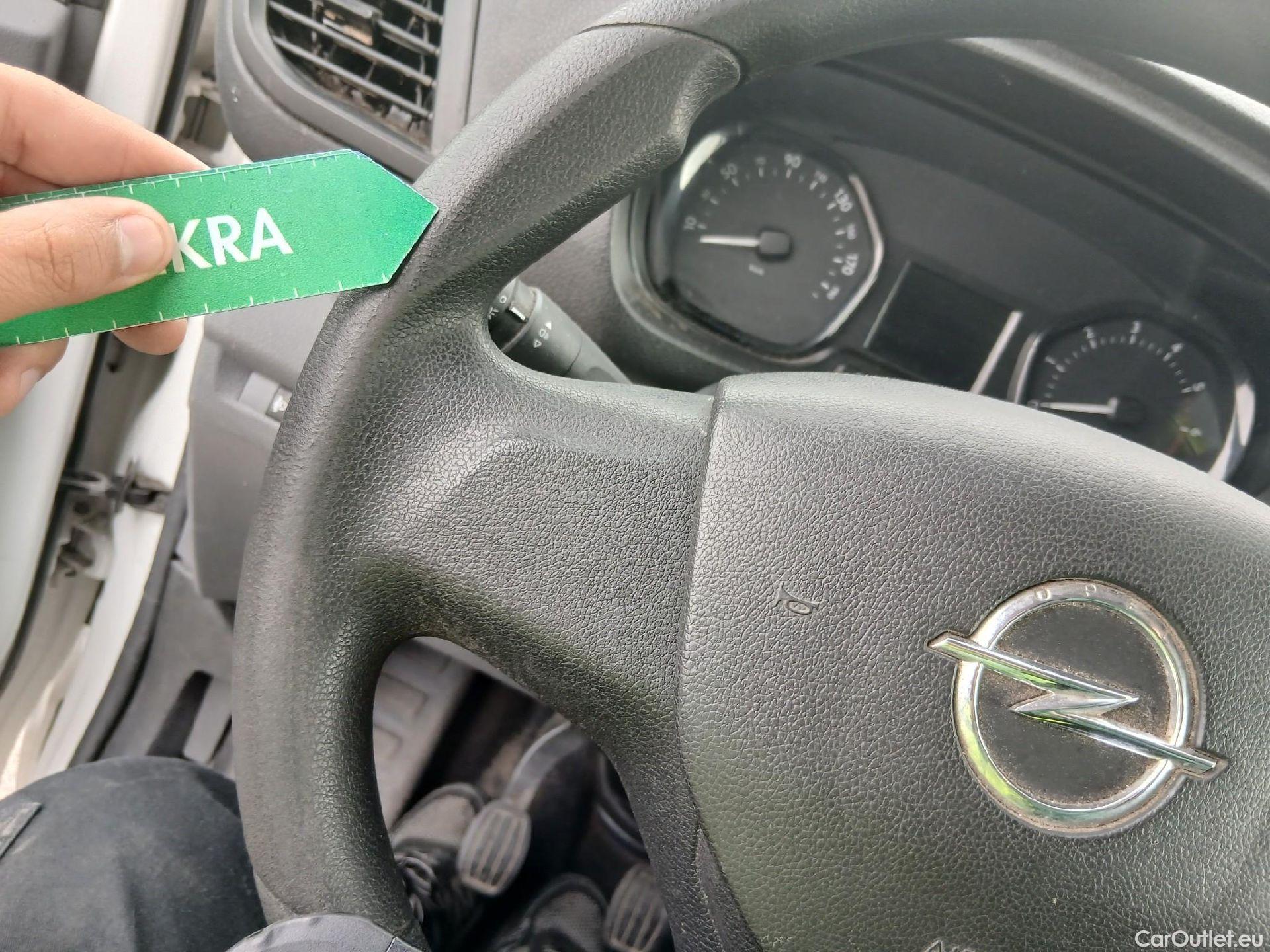  Opel  Vivaro OPEL  / 2019 / 4P / furgón 1.5 Diésel 74kW (100CV) M Std Express #52