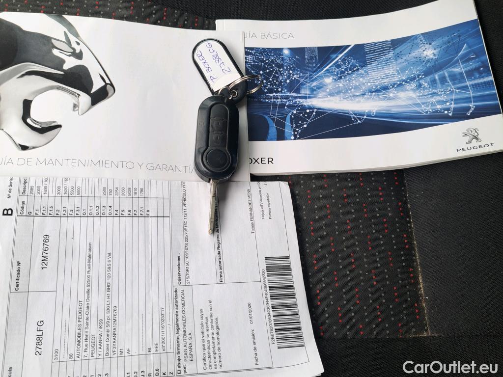  Peugeot  Boxer PEUGEOT  / 2014 / 4P / combi Combi 5/9 Pl 330 L1H1 BlueHDi 88KW (120) #60