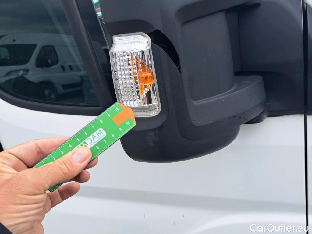  Peugeot  Boxer PEUGEOT  / 2014 / 4P / combi Combi 5/9 Pl 330 L1H1 BlueHDi 88KW (120) #77