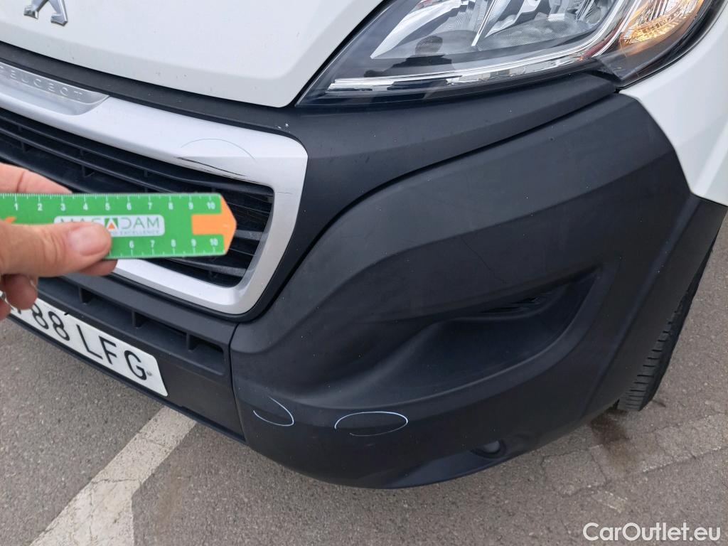  Peugeot  Boxer PEUGEOT  / 2014 / 4P / combi Combi 5/9 Pl 330 L1H1 BlueHDi 88KW (120) #55