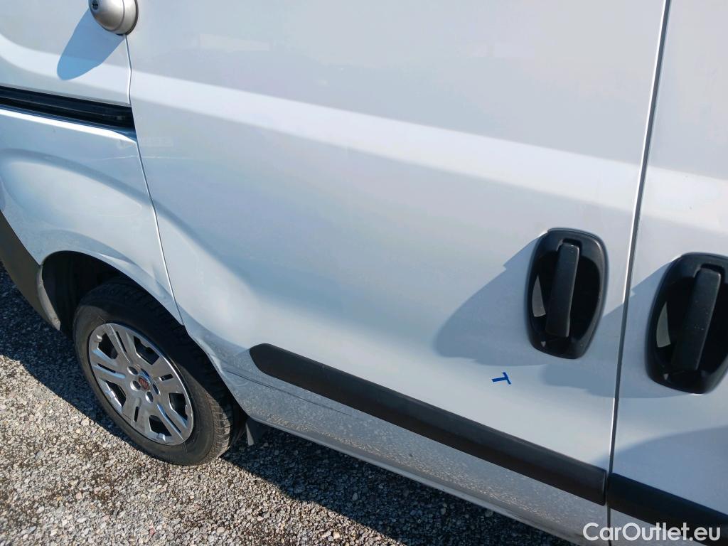  Fiat  Doblo FIAT Doblò Cargo/2015/4P/furgón derivado de turismo Cargo SX 1.3 Mjet 70 kW (95 CV) #7