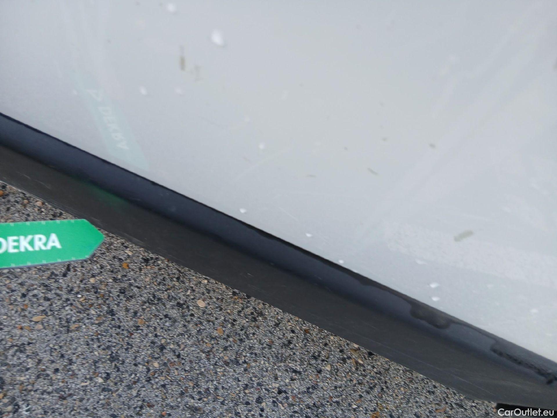  Peugeot  Boxer PEUGEOT  / 2014 / 4P / furgón 333 L2 H1 BHDI 103kW (140CV) S&S 6 V. M (AC) #29