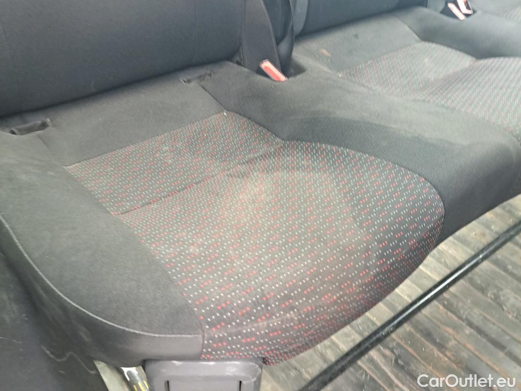  Peugeot  Boxer PEUGEOT  / 2014 / 4P / combi Combi 5/9 Pl 330 L1H1 BlueHDi 88KW (120) #45