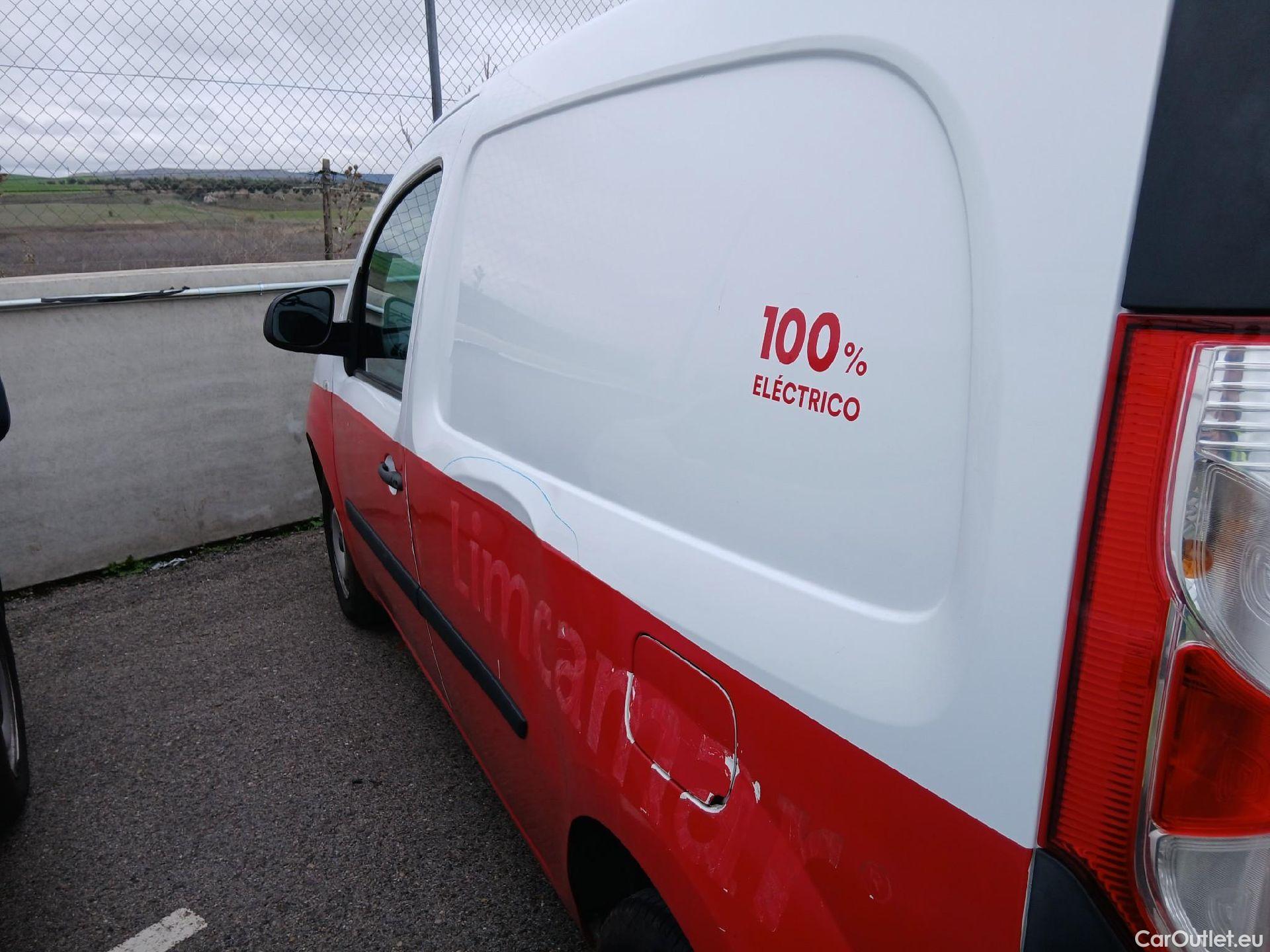  Renault  Kangoo RENAULT  Furgón/2013/3P/furgón derivado de turismo Profesional dCi 66kW (90CV) Euro 6 #22