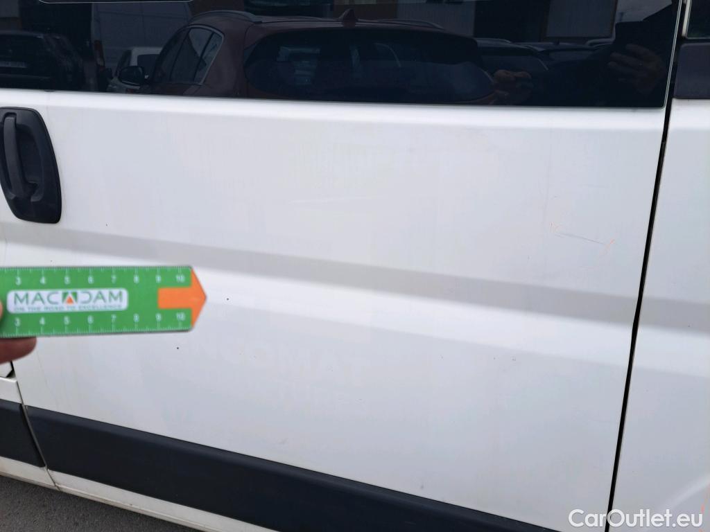  Peugeot  Boxer PEUGEOT  / 2014 / 4P / combi Combi 5/9 Pl 330 L1H1 BlueHDi 88KW (120) #65